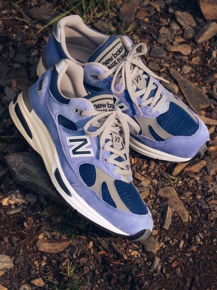 Made in UK 991v2 in Blue / grey