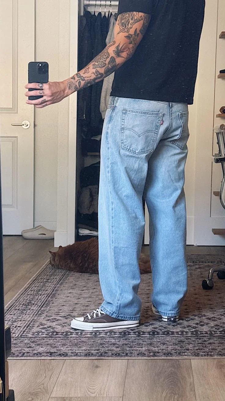 Loose Straight Jeans in Pale blue