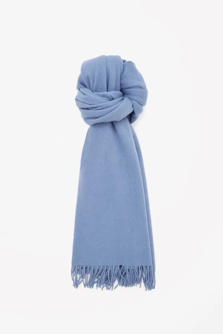 Oversized Wool Scarf in Powder blue