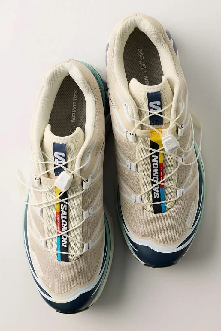 XT-6 Trainers in Bone / navy