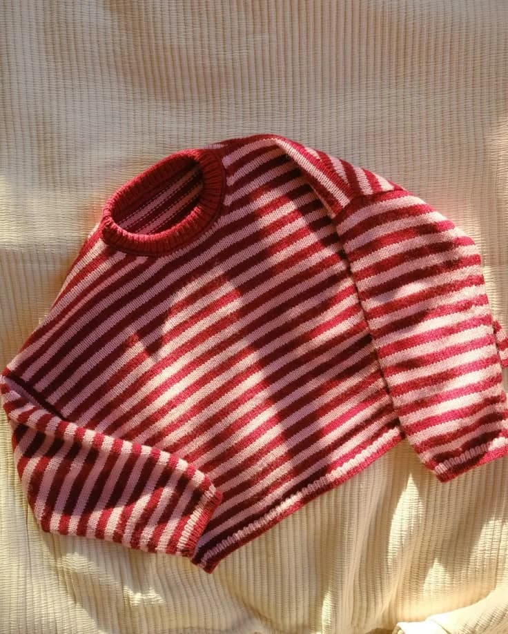 Fine-Stripe Roll-Neck Knit in Rust / cream