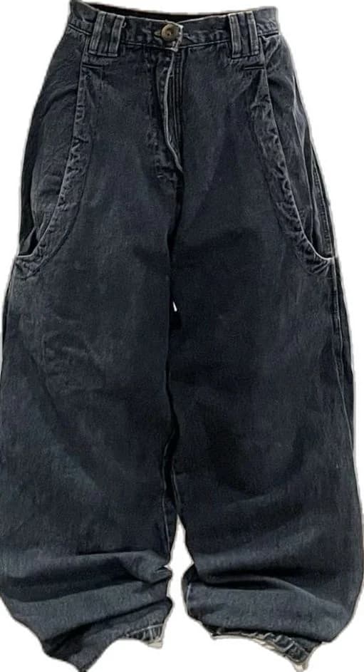 Balloon-Leg Jeans in Washed black