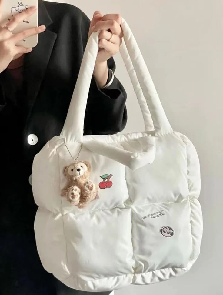 Soft Shoulder Tote in Ivory